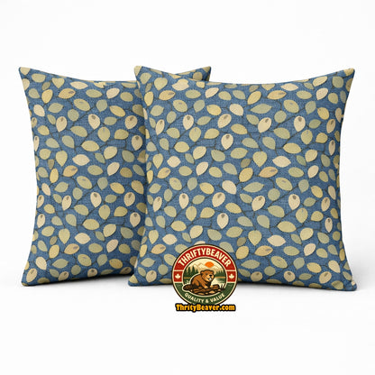 2 decorative cushions